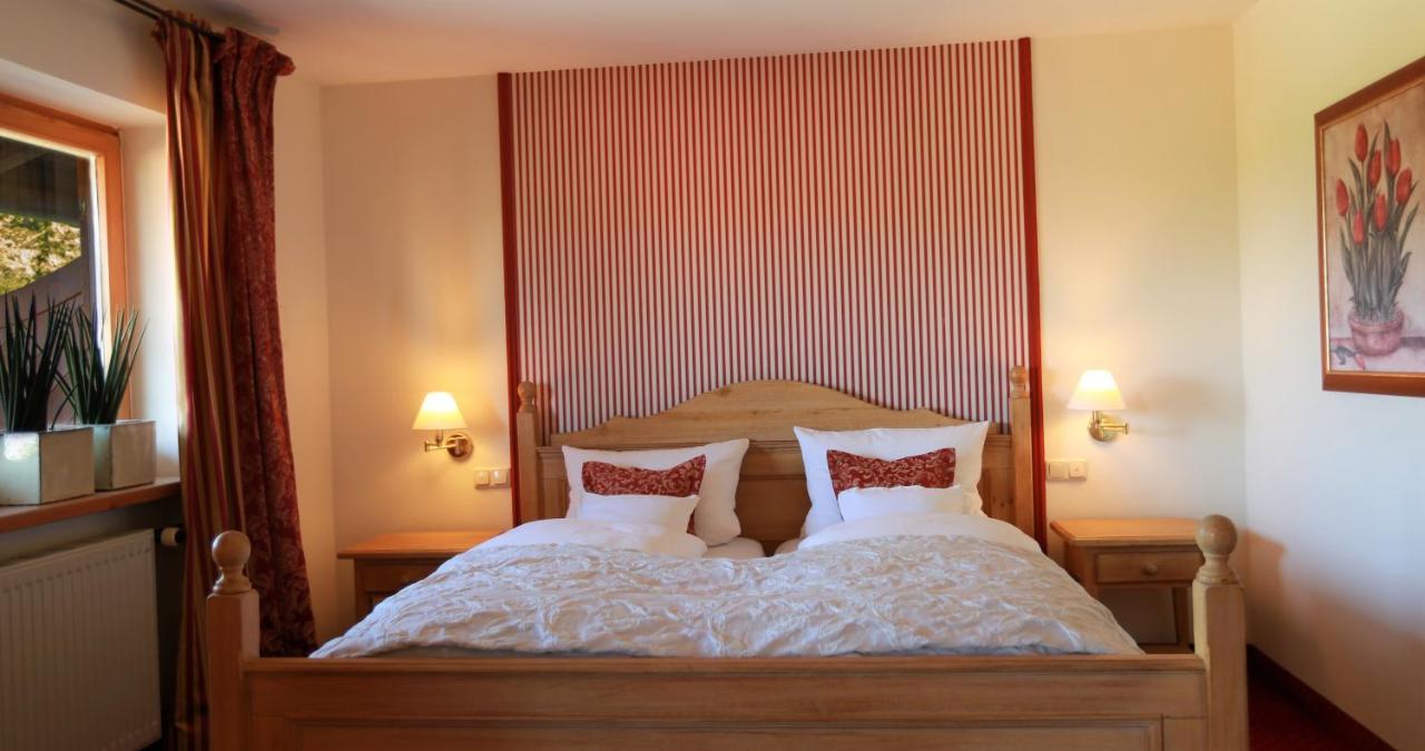 Kapler Alm Hotel Waakirchen Kültér fotó